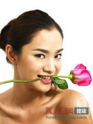 <b>养花的十种好处这11种花草不要摆在房里 当心会</b>